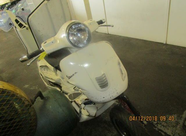 
								2016 VESPA 150 SCOOTER full									