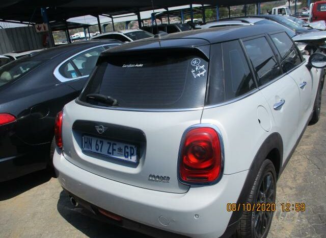 
								2018 MINI COOPER 5DR A/T (X552) full									