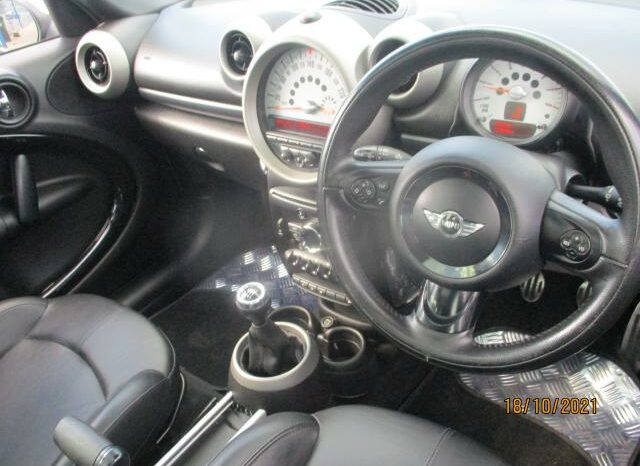 
								2010 MINI COOPER S full									