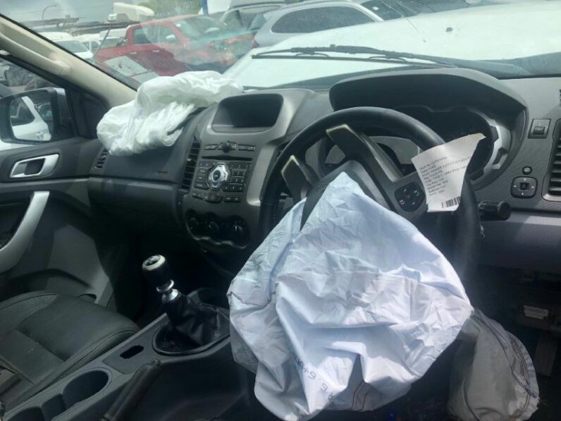 
								2013 FORD RANGER 3.2 TDCi XLT 4X full									