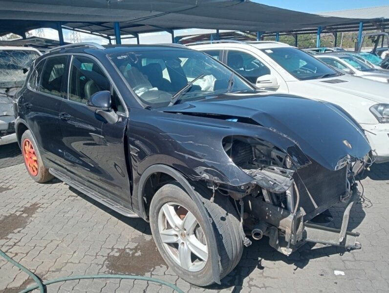 
								2012 PORSCHE CAYENNE full									