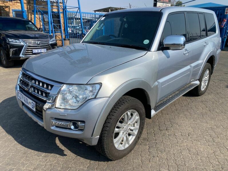 
								2016 MITSUBISHI PAJERO full									