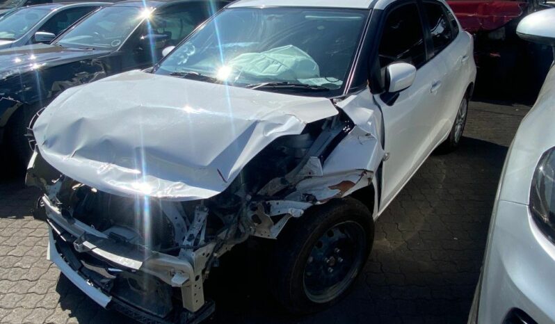 
								2022 TOYOTA STARLETT 1.4 Xi full									