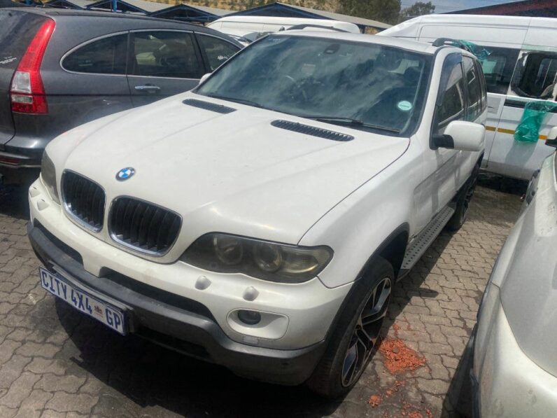 
								2005 BMW X5 3.0 full									
