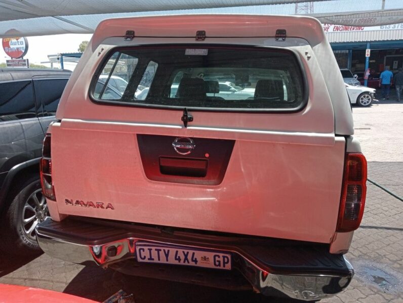 
								2012 NISSAN NAVARA 4.0 LE full									