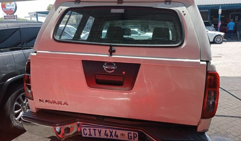 
								2012 NISSAN NAVARA 4.0 LE full									