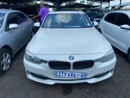 2012 BMW 320i