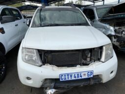 2011 NISSAN NAVARA 2.5 DCi