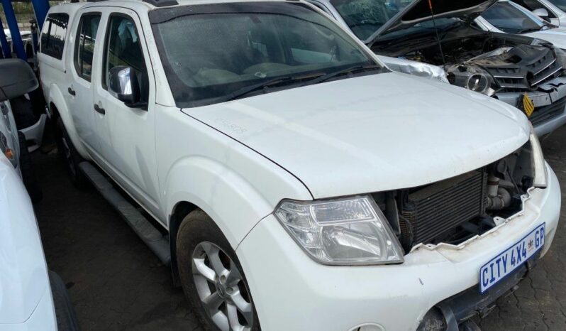 
								2011 NISSAN NAVARA 2.5 DCi full									