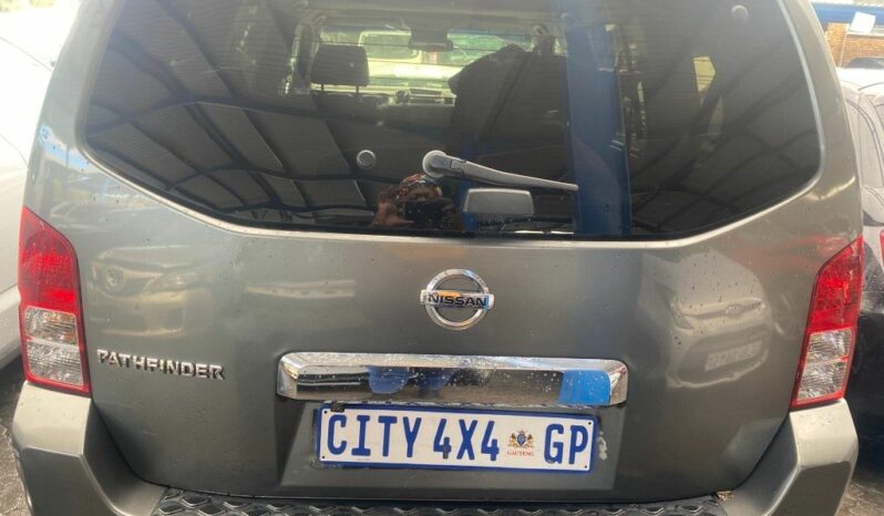 
								2006 NISSAN PATHFINDER 2.5 DCi full									