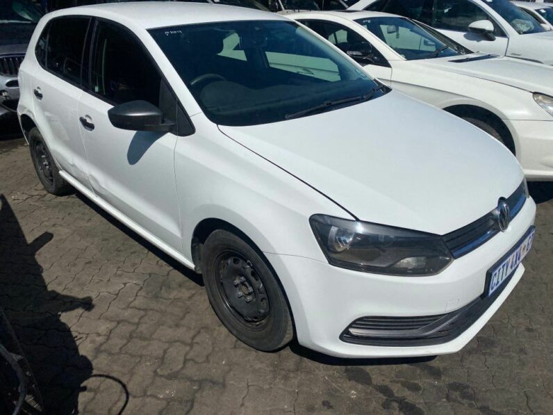 
								2015 VW POLO full									