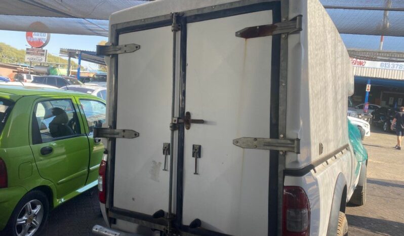 
								2012 ISUZU KB300 D TEQ LE full									