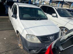 2012 NISSAN NP200