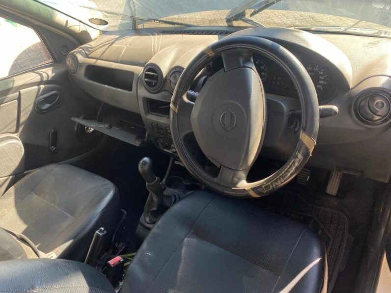 
								2013 NISSAN NP200 1.6 full									