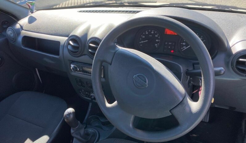 
								2015 NISSAN NP200 full									