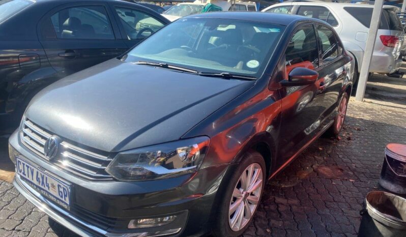 
								2017 VW POLO 1.6 full									