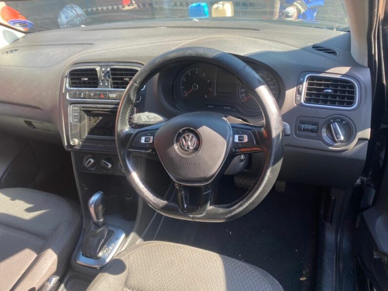 
								2017 VW POLO 1.6 full									