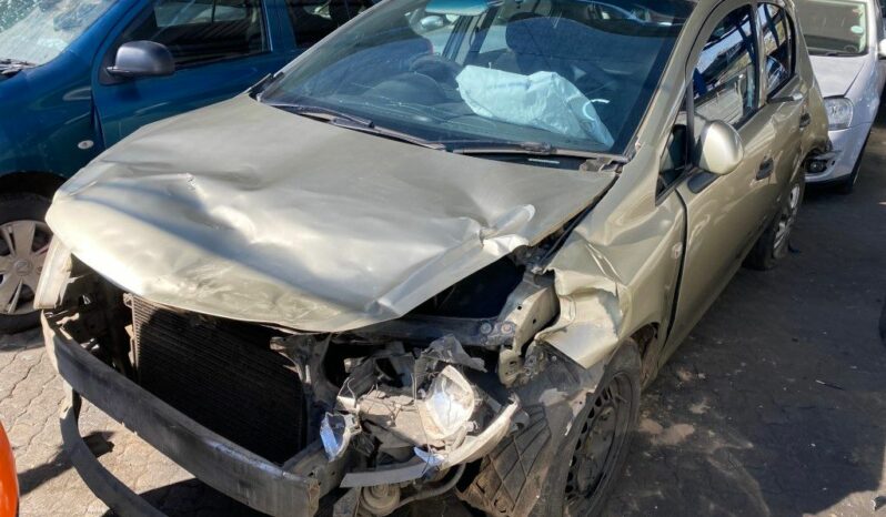 
								2010 OPEL CORSA 1.4 ESSENTIA full									