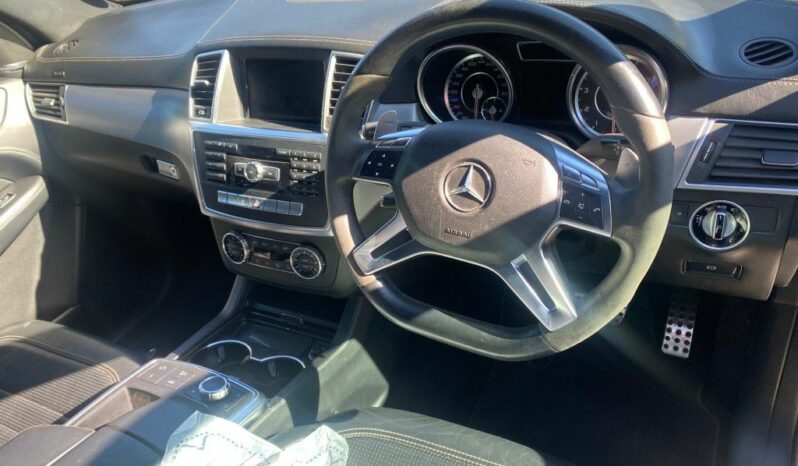 
								2013 MERCEDES BENZ ML63 AMG full									