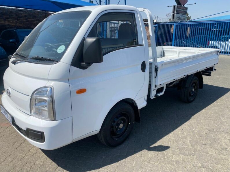 
								2022 HYUNDAI full									