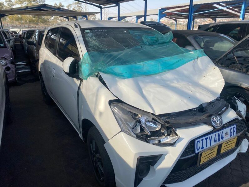
								2022 TOYOTA AGYA 1.0 A/T full									