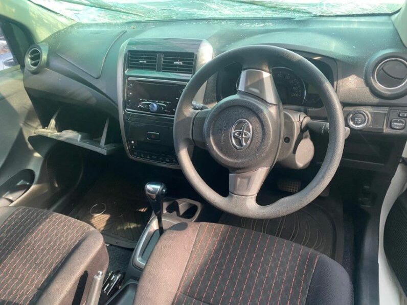 
								2022 TOYOTA AGYA 1.0 A/T full									