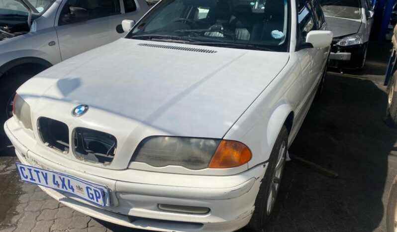 
								1999 BMW 320i full									