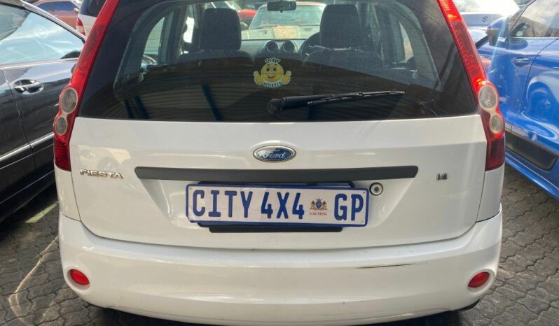 
								2008 FORD FIESTA 1.4 full									