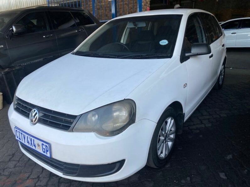 
								2012 VW POLO full									