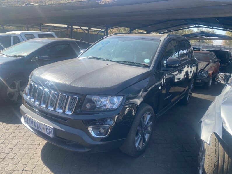
								2015 JEEP COMPASS full									