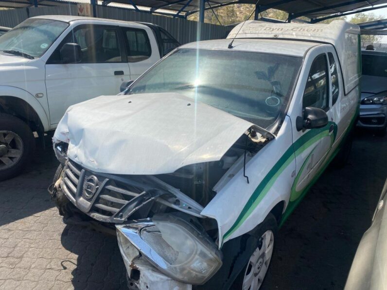 
								2013 NISSAN NP200 1.6 P/U full									