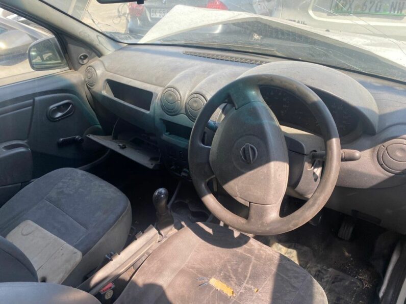 
								2013 NISSAN NP200 1.6 P/U full									
