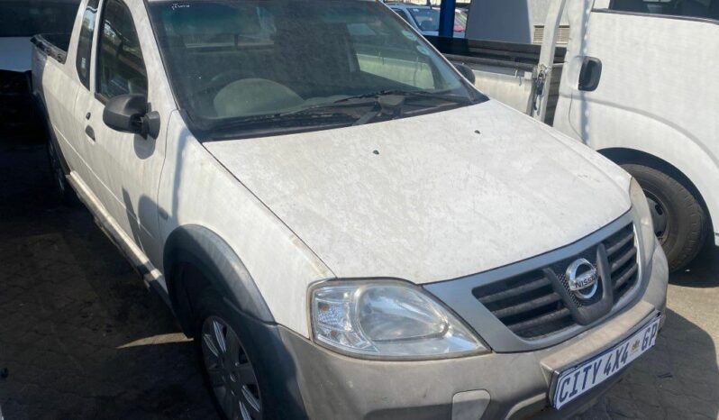 
								2013 NISSAN NP200 full									