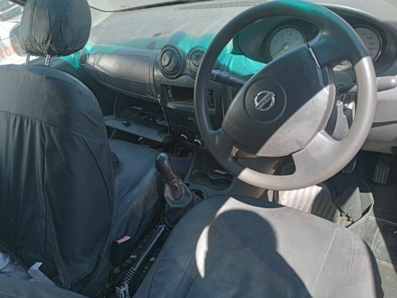 
								2017 NISSAN NP200 DCi full									