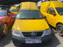 2017 NISSAN NP200