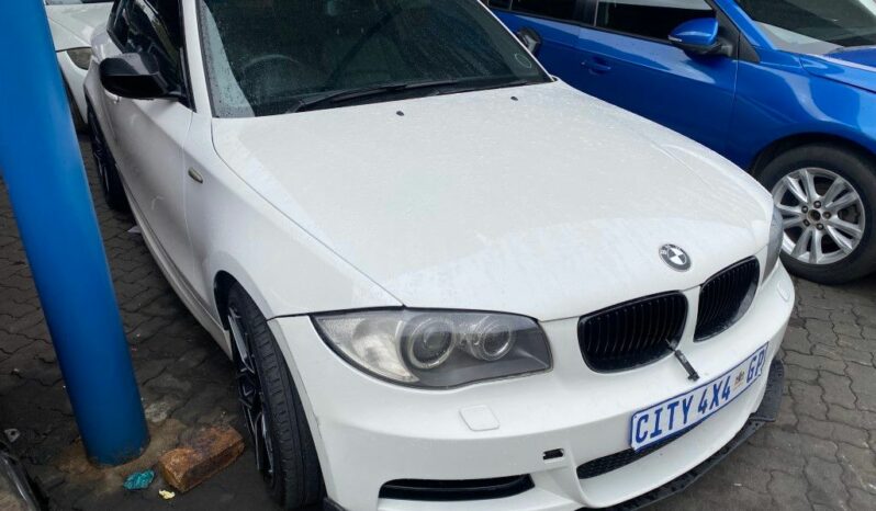 
								2010 BMW 135i full									