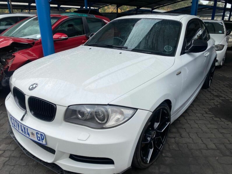 
								2010 BMW 135i full									