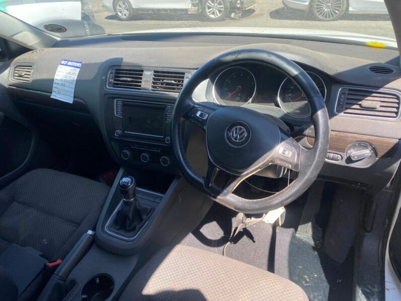 
								2018 VW JETTA 1.4 TSI COMFORTLIN full									