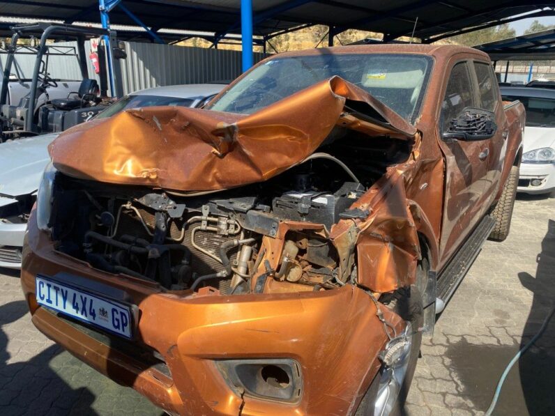 
								2017 NISSAN NAVARA 2.3D SE full									