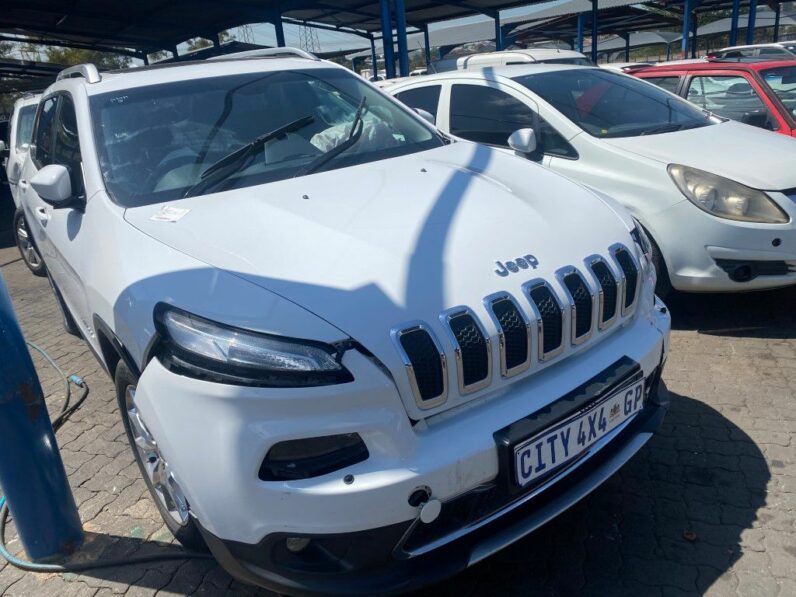 
								2014 JEEP CHEROKEE 3.2 full									
