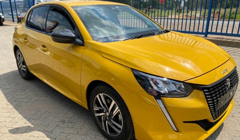 
								2022 PEUGEOT 208 full									