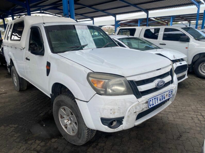 
								2011 FORD RANGER 2.5 TD full									