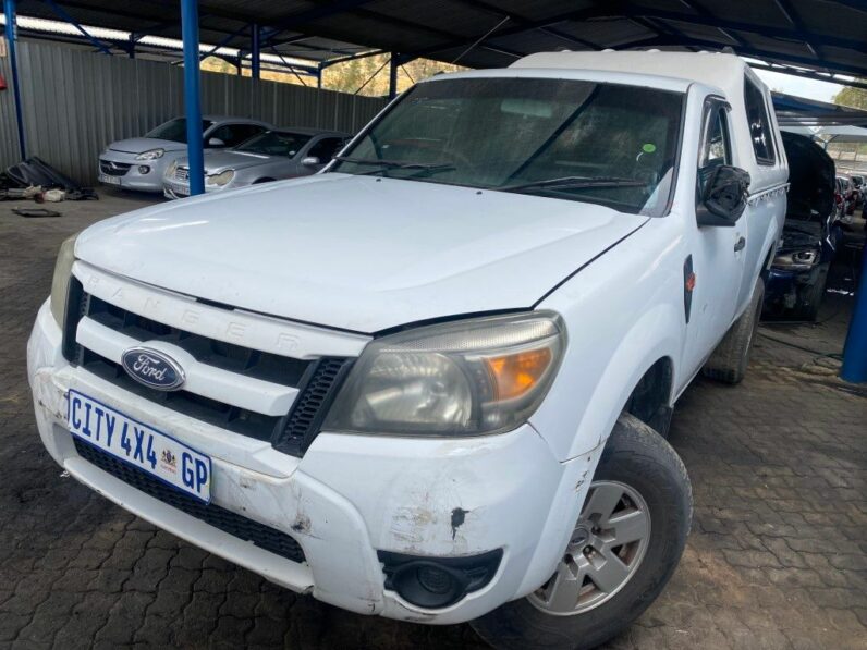 
								2011 FORD RANGER 2.5 TD full									