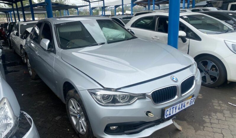 
								2019 BMW 318i full									
