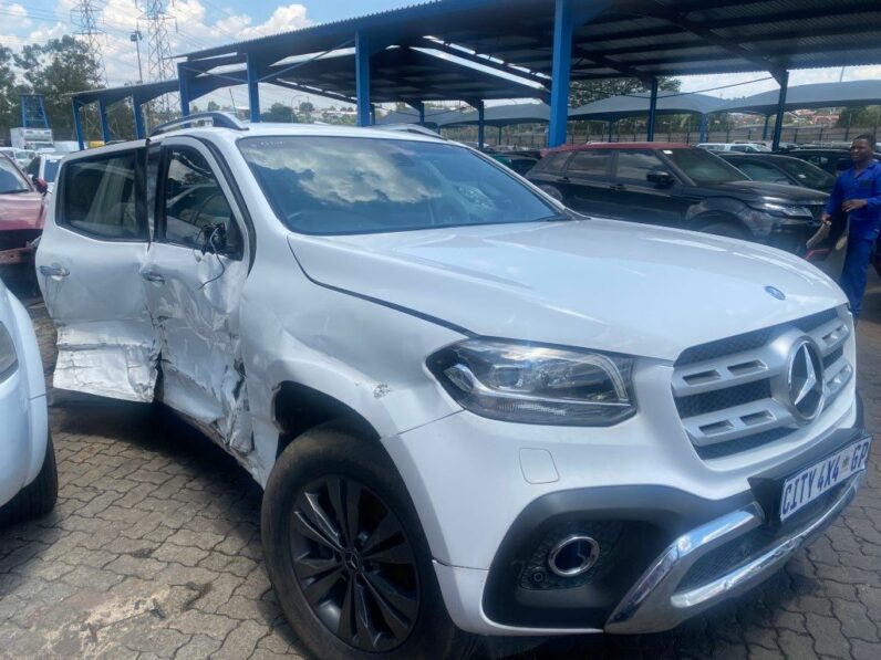 
								2018 MERCEDES BENZ 250D full									
