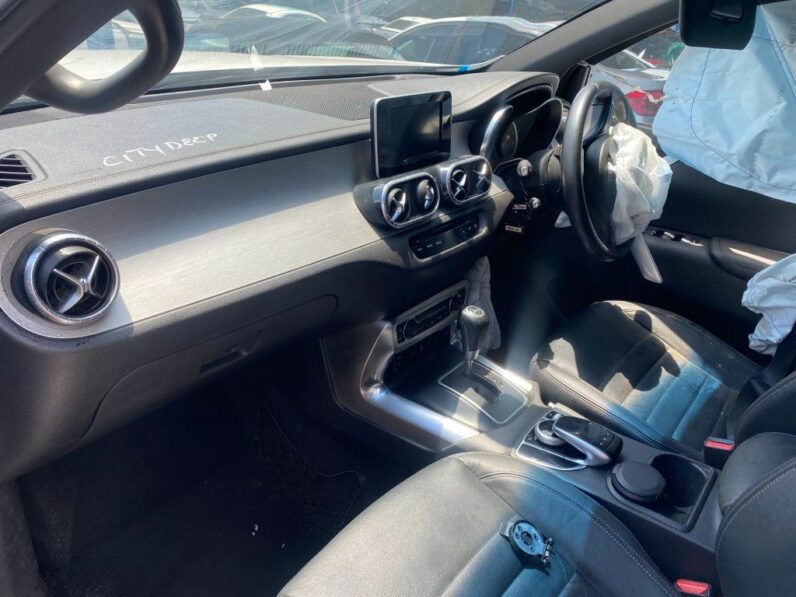 
								2018 MERCEDES BENZ 250D full									