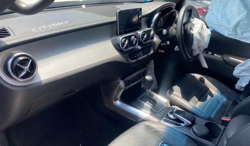 
								2018 MERCEDES BENZ 250D full									