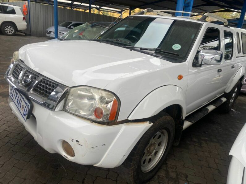 
								2014 NISSAN NP300 full									
