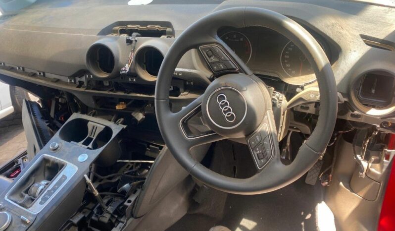 
								2023 AUDI Q2 TFSI full									