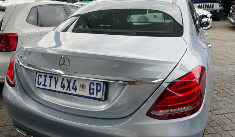 
								2016 MERCEDES BENZ C180 full									
